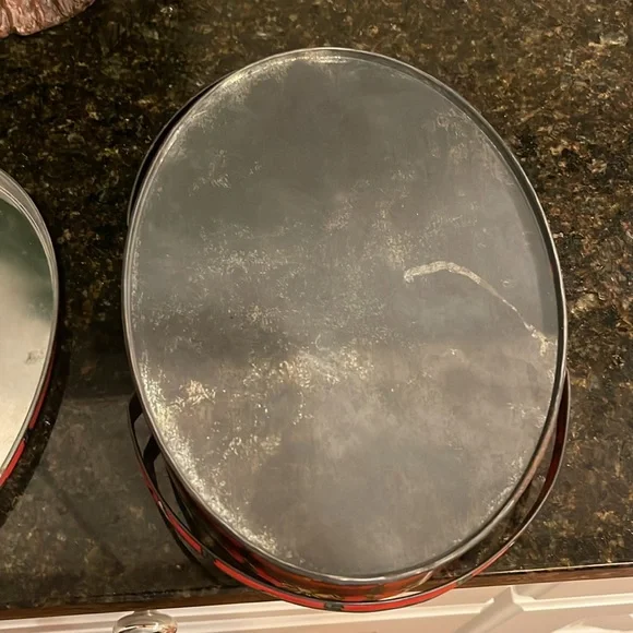 Vintage Christmas Candy Tin - Picture 8 of 9